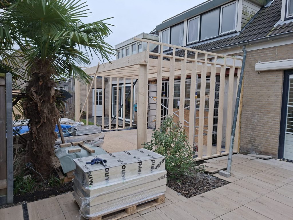 houtskeletbouw aanbouw traditioneel door een van onze aannemers